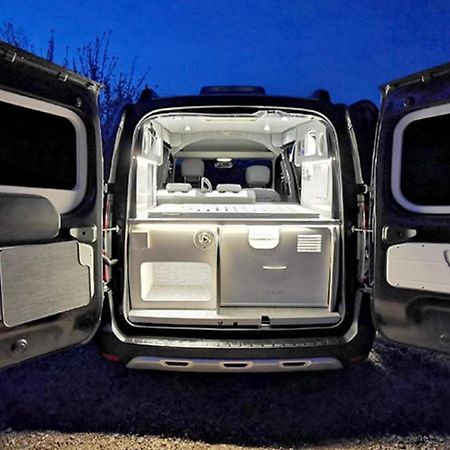 Готель Smart Camper Гапнарфіордюр Екстер'єр фото